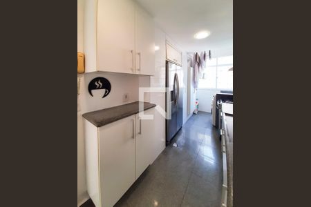 Apartamento à venda com 83m², 3 quartos e 2 vagasCozinha