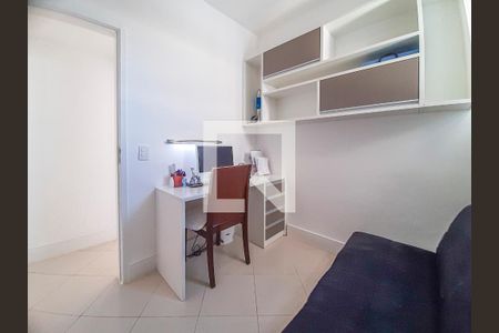 Apartamento à venda com 83m², 3 quartos e 2 vagasQuarto 2