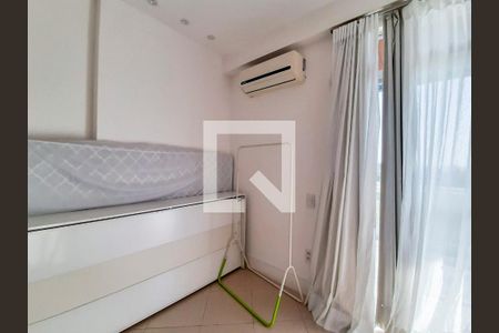 Apartamento à venda com 83m², 3 quartos e 2 vagasQuarto 3
