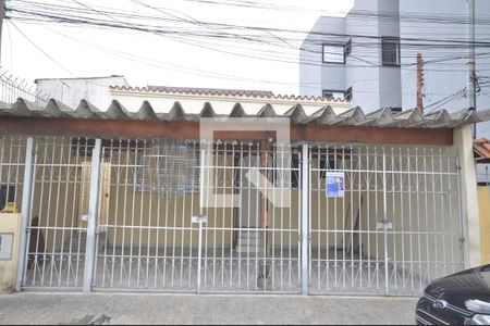 Casa à venda com 144m², 3 quartos e 2 vagasFachada