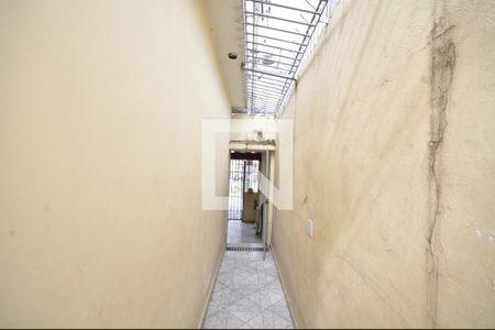 Casa à venda com 144m², 3 quartos e 2 vagasCorredor