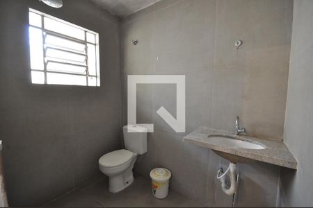 Casa à venda com 144m², 3 quartos e 2 vagasBanheiro 2