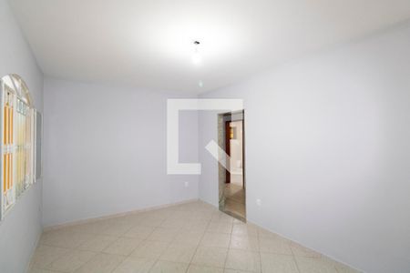 Sala de casa para alugar com 2 quartos, 140m² em Campo Grande, Rio de Janeiro