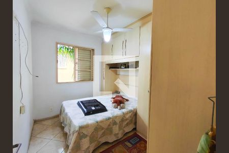 Quarto 1 de apartamento para alugar com 2 quartos, 65m² em Jardim Santo André, Santo André