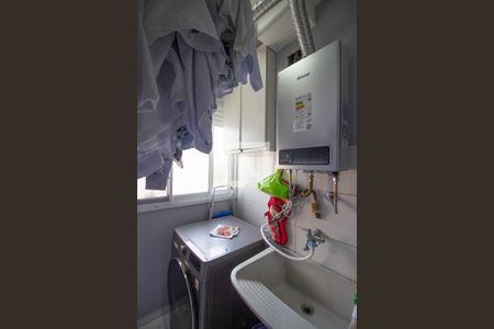 Apartamento para alugar com 47m², 2 quartos e 1 vaga Apartamento para alugar com 47m², 2 quartos e 1 vagaCozinha-Lavanderia