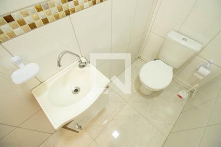 Casa para alugar com 71m², 2 quartos e sem vagaLavabo