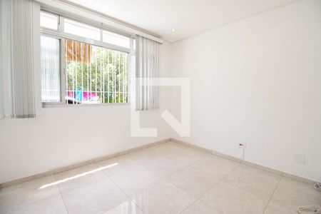 Sala de casa para alugar com 2 quartos, 71m² em Ipiranga, São Paulo