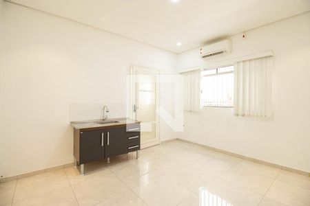 Casa para alugar com 71m², 2 quartos e sem vagaCozinha 