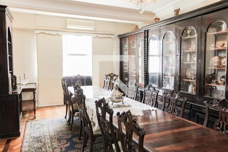 Apartamento à venda com 280m², 4 quartos e 1 vagaSala de Jantar