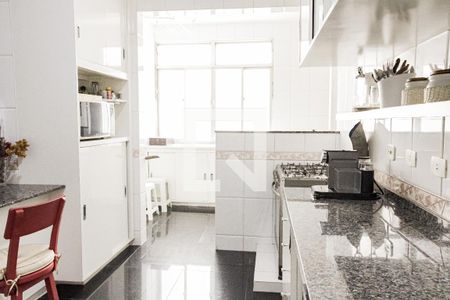 Apartamento à venda com 280m², 4 quartos e 1 vagaCozinha