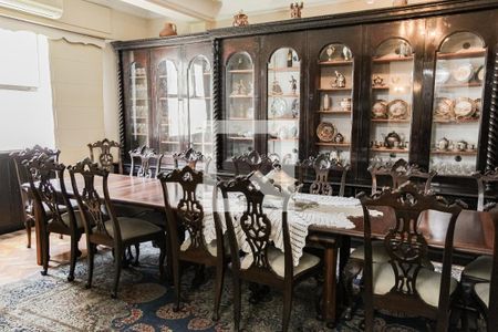 Apartamento à venda com 280m², 4 quartos e 1 vagaSala de Jantar