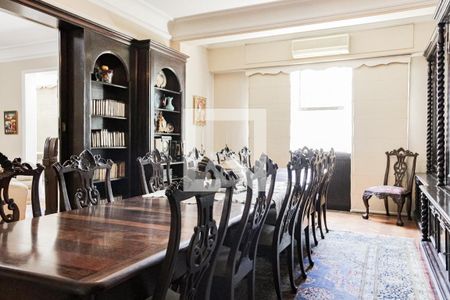 Apartamento à venda com 280m², 4 quartos e 1 vagaSala de Jantar