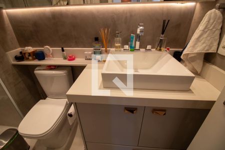 Apartamento para alugar com 65m², 2 quartos e 1 vagaBanheiro da Suíte