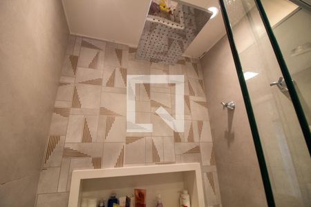 Apartamento para alugar com 65m², 2 quartos e 1 vagaBanheiro da Suíte