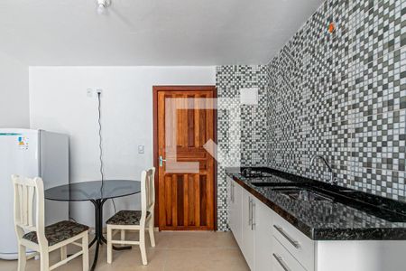 Sala/Cozinha de kitnet/studio para alugar com 1 quarto, 24m² em Jardim Cidade de Florianopolis, São José