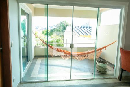 Casa à venda com 400m², 4 quartos e 5 vagas Casa à venda com 400m², 4 quartos e 5 vagasSala de Jantar - Varanda