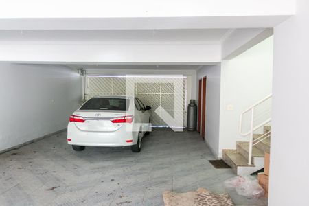 Casa à venda com 400m², 4 quartos e 5 vagas Casa à venda com 400m², 4 quartos e 5 vagasGaragem