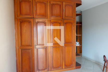 Casa à venda com 400m², 4 quartos e 5 vagas Casa à venda com 400m², 4 quartos e 5 vagasSuíte