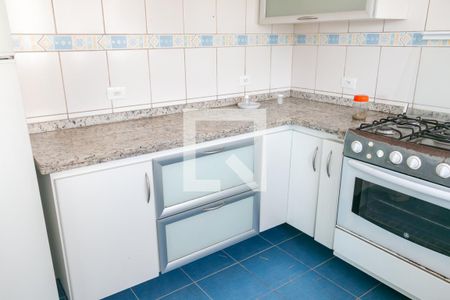 Casa à venda com 400m², 4 quartos e 5 vagas Casa à venda com 400m², 4 quartos e 5 vagasCozinha