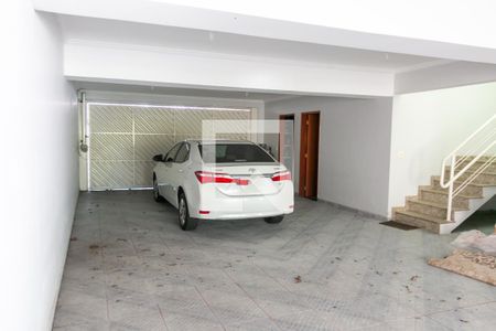 Casa à venda com 400m², 4 quartos e 5 vagas Casa à venda com 400m², 4 quartos e 5 vagasGaragem