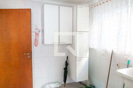 Casa à venda com 400m², 4 quartos e 5 vagas Casa à venda com 400m², 4 quartos e 5 vagasLavanderia