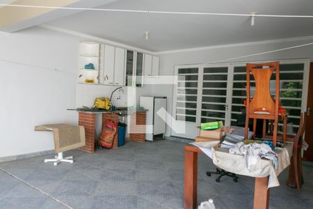 Casa à venda com 400m², 4 quartos e 5 vagas Casa à venda com 400m², 4 quartos e 5 vagasChurrasqueira