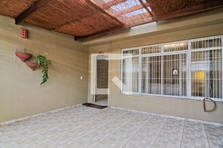 Casa à venda com 131m², 2 quartos e 2 vagasGaragem