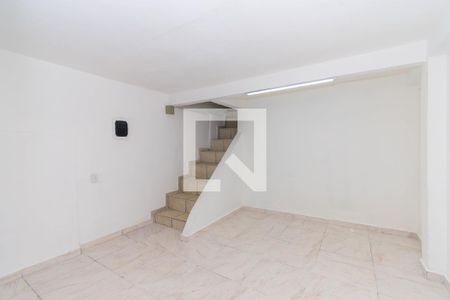 Sala de casa para alugar com 2 quartos, 112m² em Vila Ema, São Paulo