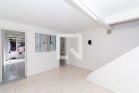 Sala de casa para alugar com 2 quartos, 112m² em Vila Ema, São Paulo