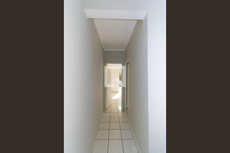 Casa para alugar com 112m², 2 quartos e 1 vagaCasa 2 - Corredor
