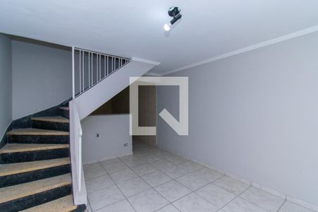 Sala de casa à venda com 2 quartos, 112m² em Vila Ema, São Paulo