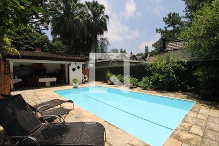 Casa à venda com 360m², 4 quartos e 6 vagasPiscina