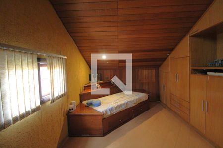 Casa à venda com 360m², 4 quartos e 6 vagasSuíte 1