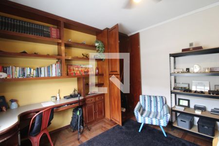 Casa à venda com 360m², 4 quartos e 6 vagasSuíte 1