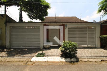 Casa à venda com 360m², 4 quartos e 6 vagasFachada