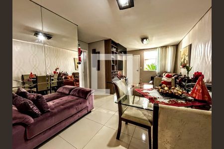 Sala de casa à venda com 3 quartos, 127m² em Santa Branca, Belo Horizonte