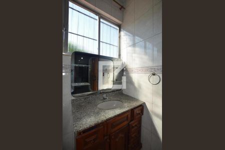Casa para alugar com 250m², 4 quartos e 5 vagasBanheiro Social