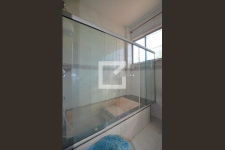 Casa para alugar com 250m², 4 quartos e 5 vagasBanheiro Social