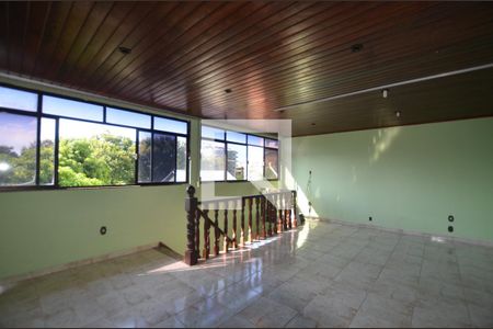 Casa para alugar com 250m², 4 quartos e 5 vagasTerraço