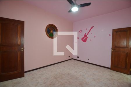 Casa para alugar com 250m², 4 quartos e 5 vagasQuarto 3