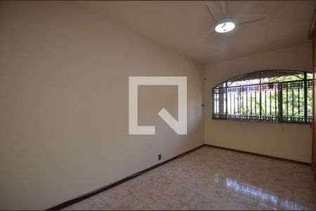 Casa para alugar com 250m², 4 quartos e 5 vagasQuarto 2