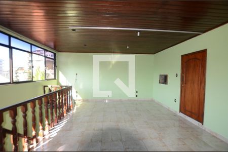 Casa para alugar com 250m², 4 quartos e 5 vagasTerraço