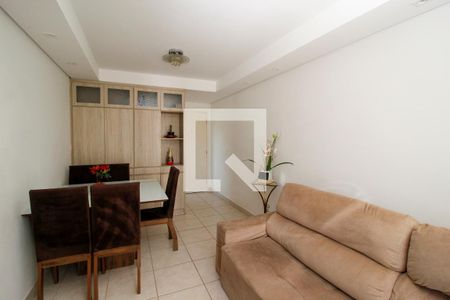 Sala  de apartamento à venda com 3 quartos, 69m² em Pompéia, Belo Horizonte