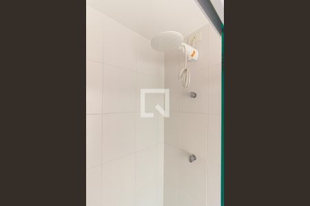 Apartamento à venda com 77m², 3 quartos e sem vagaSuíte - Banheiro 1 - Chuveiro