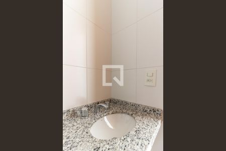 Apartamento à venda com 77m², 3 quartos e sem vagaSuíte - Banheiro 1 - Pia