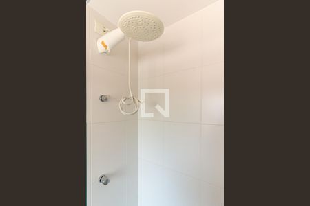 Apartamento à venda com 77m², 3 quartos e sem vagaBanheiro 2 - Chuveiro