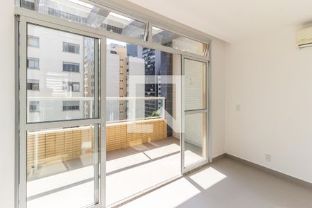 Apartamento à venda com 77m², 3 quartos e sem vagaQuarto 2