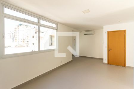 Sala de apartamento para alugar com 3 quartos, 77m² em República, São Paulo