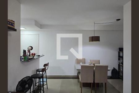 Sala  de apartamento para alugar com 2 quartos, 63m² em Jardim Flor da Montanha, Guarulhos
