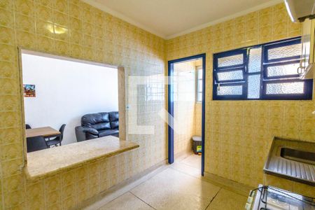Cozinha de apartamento para alugar com 1 quarto, 56m² em Nova Mirim, Praia Grande
